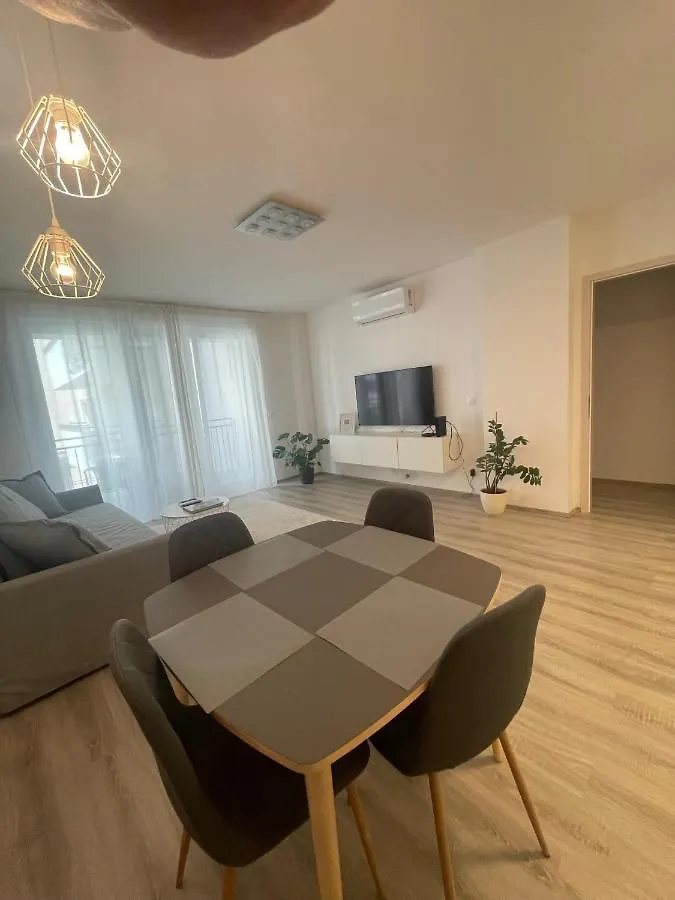 Apartament West Budapest-Edge Of Downtown-Free Parking