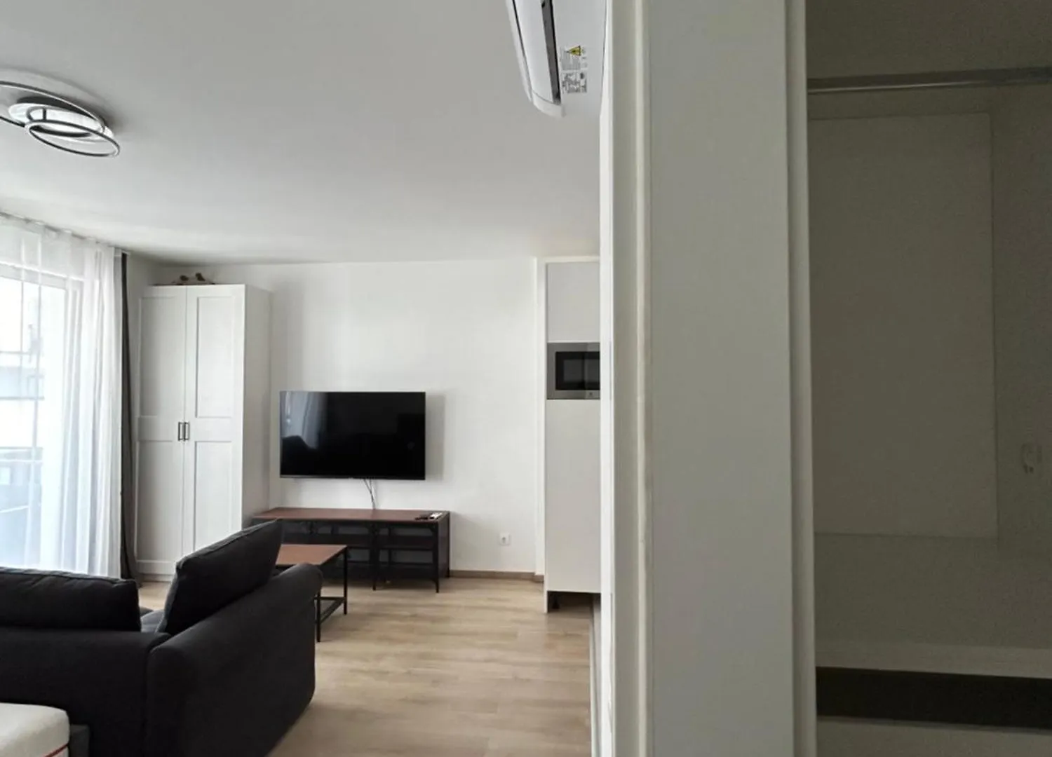Apartament West Budapest-Edge Of Downtown-Free Parking Węgry